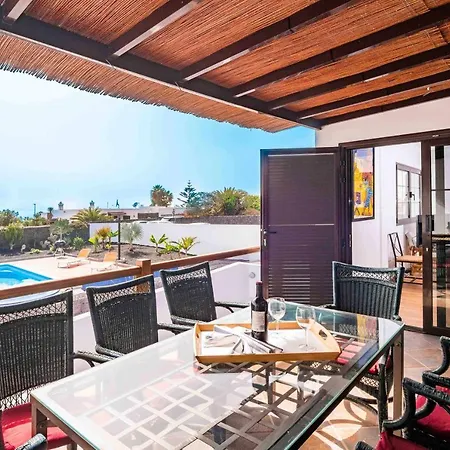 Papillon Con Piscina Privada Y Vistas Al Mar Playa Blanca (Lanzarote)
